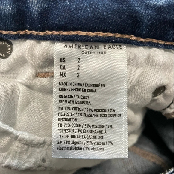 American Eagle Next Level Stretch Peak Thru Pocket Jean Shorts Women’s  2 - Picture 6 of 9